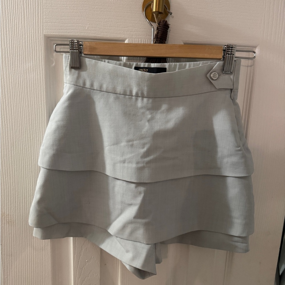 Maje High Waisted Skort in Light Blue
Size 34
